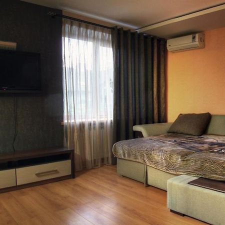 Flat in the center of the city วินนิตซา ภายนอก รูปภาพ